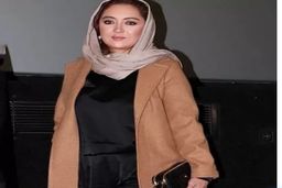 نیکی کریمی دوباره خبرساز شد/بوسه فرستادن نیکی کریمی در خارج از کشور جنجالی شد +عکس لورفته