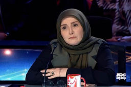 دعوای ژاله صامتی با شرکت کننده دختر عصر جدید| ژاله صامتی شرکت کننده را تهدید کرد!