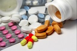 محموله بزرگ آنتی‌بیوتیک وارد کشور شد