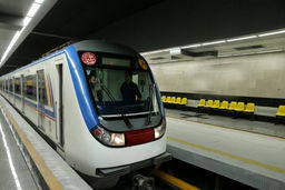 فوری | خارج شدن قطار مترو از ریل در صادقیه