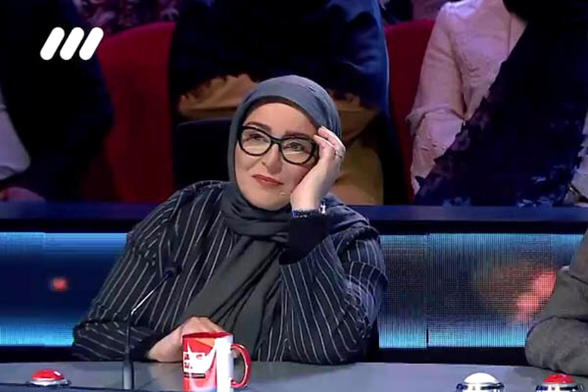 عکسی از ژاله صامتی و پسرش