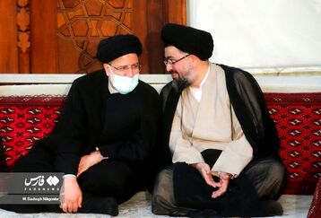 خوش و بش رئیسی با نوه امام خمینی +عکس