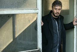 عکس جنجالی جواد عزتی لو رفت | شاید باور نکنید جواد عزتی پسر و دختر به این سنی داشته باشه؟ +عکس