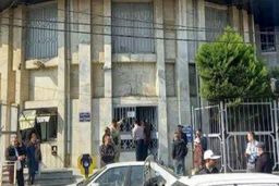 کار عجیب یک مرد در آستانه اشرفیه که بهش وام ندادند | مشتری عصبانی بانک همه را شوکه کرد 