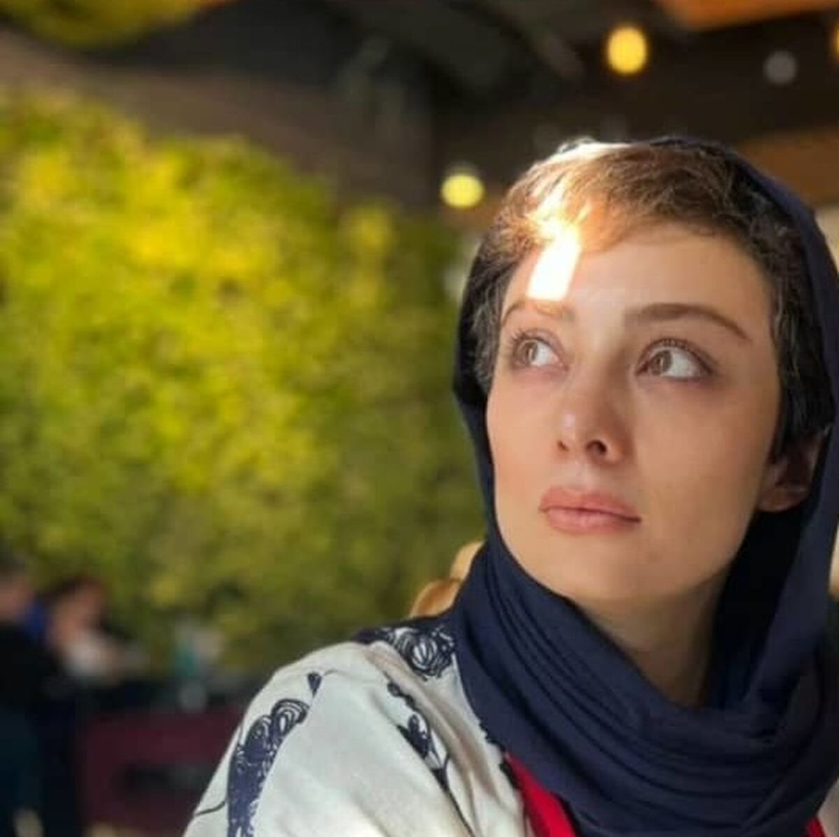 گشت و گذار تکی یکتا ناصر با تیپ عجیب در شمال | یکتا ناصر از آقای کارگردان معروف طلاق گرفت +عکس خبرساز
