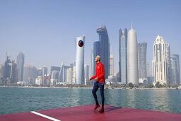 حضور مادر امباپه در قطر جنجالی شد +عکس