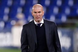 فوتبالیست معروف پدربزرگ شد +عکس