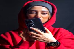 تعجب مدیری از دیدن برادر الناز حبیبی در دورهمی امشب
