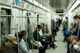 هدیه مترو تهران برای روز زن 
