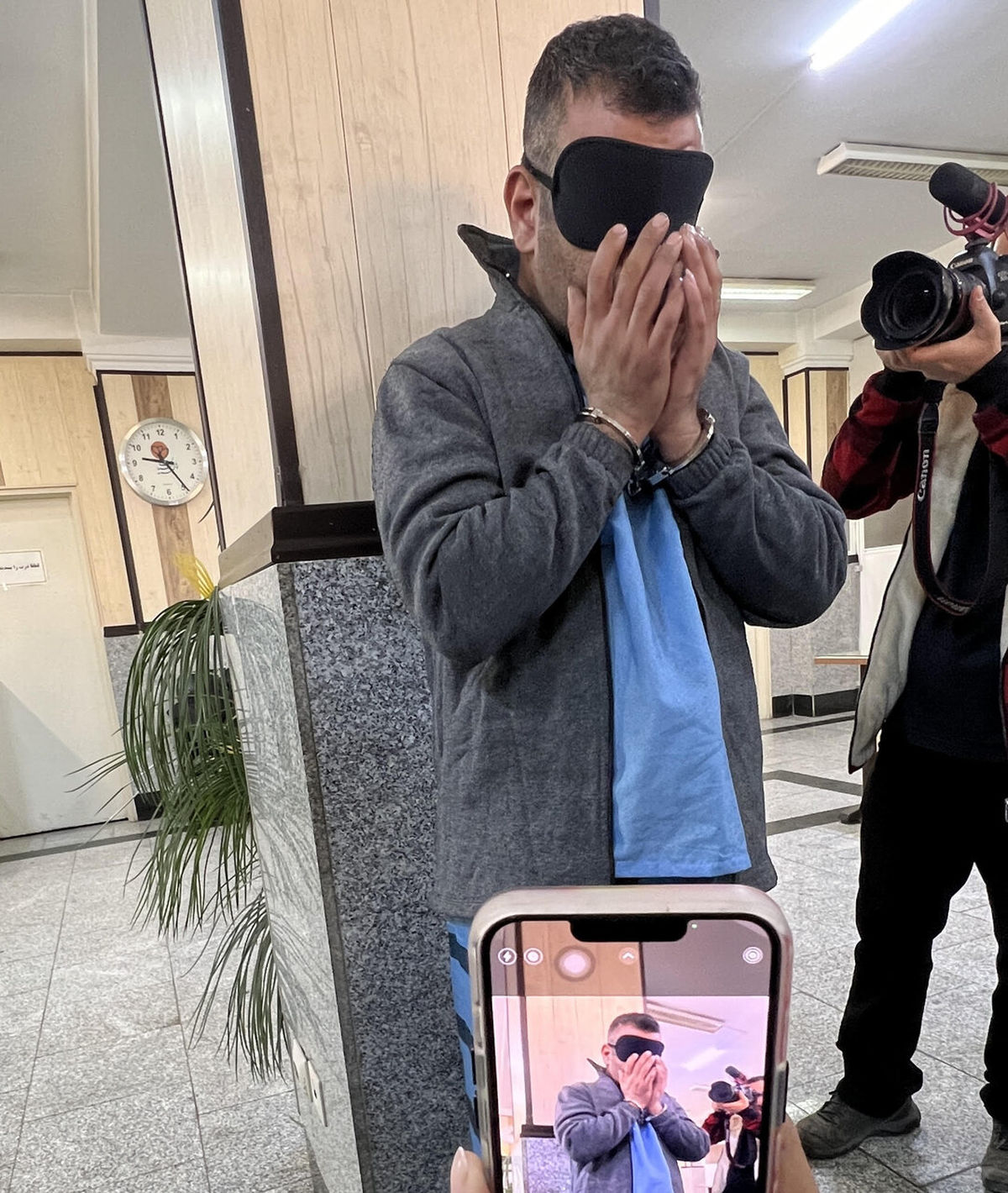 نقشه فرار هولناک دزدان در راه انتقال به دادسرا | فرار گانگستری سارقان از دست ماموران بدرقه به سبک فیلم های هالیوودی +عکس