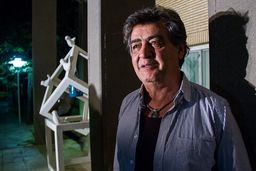 خبر خوشحال کننده درباره رضا رویگری/آقای بازیگر صاحب خانه می‌شود+فیلم