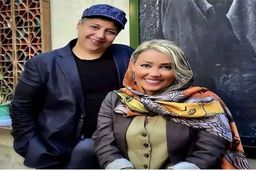 مازیار لرستانی این شکلی در بین مردم ظاهر شد | چهره جدید مازیار لرستانی در مراسم خاکسپاری کیومرث پوراحمد +عکس