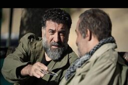 تصویری غم‌انگیز از علی انصاریان که احتمالا ندیده‌اید | عکس ناراحت کننده از علی انصاریان +عکس