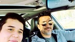رونمایی خداداد عزیزی از همسر جوانش | مردی که هیچ وقت پیر نمیشه! +عکس