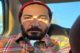 رفیق بازی نوید محمدزاده دور از چشم همسرش +عکس