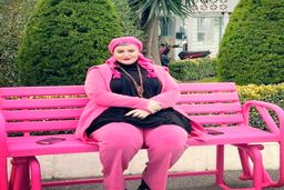 طرفدار نعیمه نظام دوست شیفته خانم بازیگر شد!؟/خواستگار جدید نعیمه نظام دوست همه را شوکه کرد!؟+عکس لو رفته