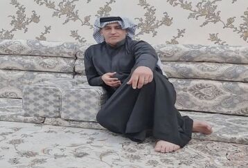 اقدام منصوریان برای دلجویی از هواداران فولاد | علیرضا منصوریان در اهواز تیپ عربی زد +عکس