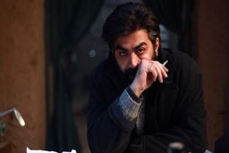 اتفاق تلخ برای فرزاد حسنی در این روزها | عکسی متفاوت از مادر فرزاد حسنی