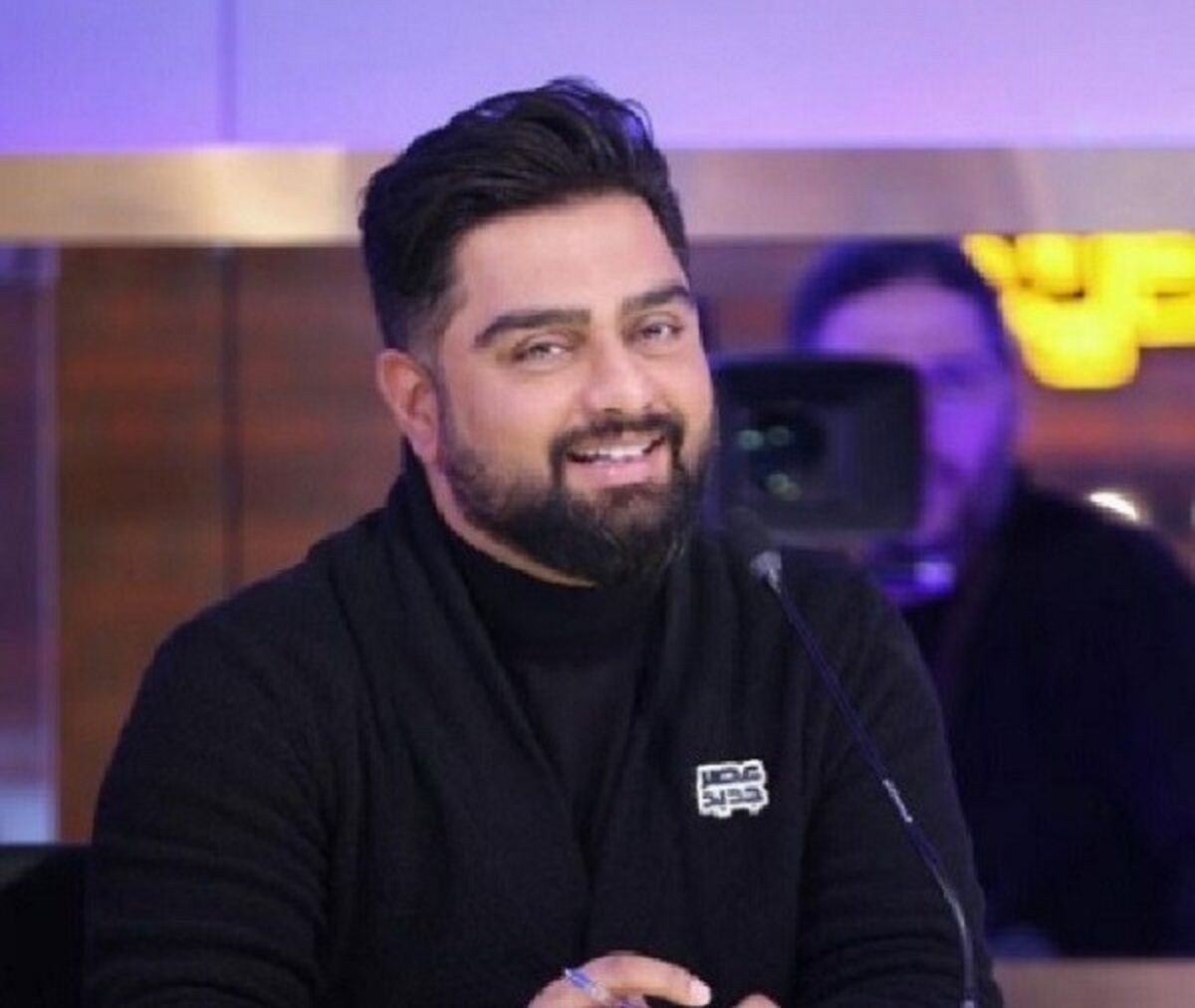 تصویر جالب ایمان قیاسی و مادرش | شباهت عجیب مجری عصر جدید به مادرش همه را متعجب کرد | ایمان قیاسی هندی است؟
