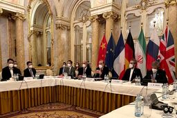 دو نفری که از طرف ایالات‌متحده برای ایران پیغام آوردند